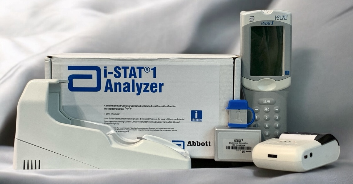 i-STAT 1  Blood Analyzer (Refurbished)